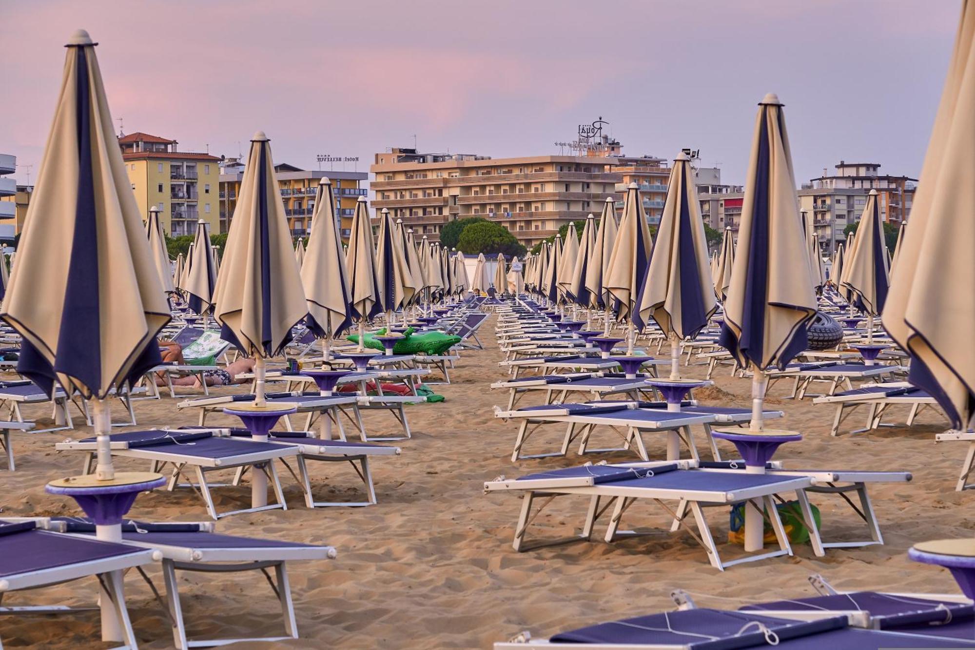 Cozy Villa 250 Metres From The Beach - Beahost - Bibione Extérieur photo