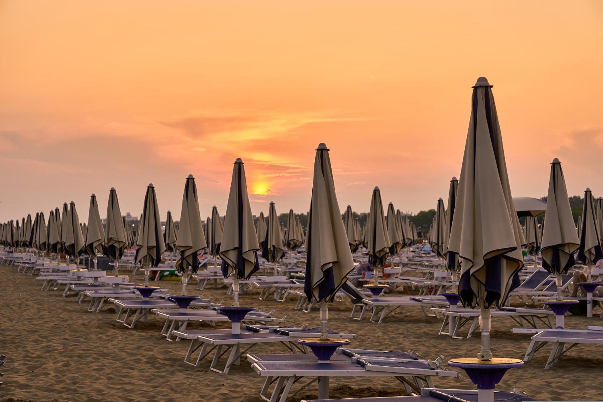 Cozy Villa 250 Metres From The Beach - Beahost - Bibione Extérieur photo